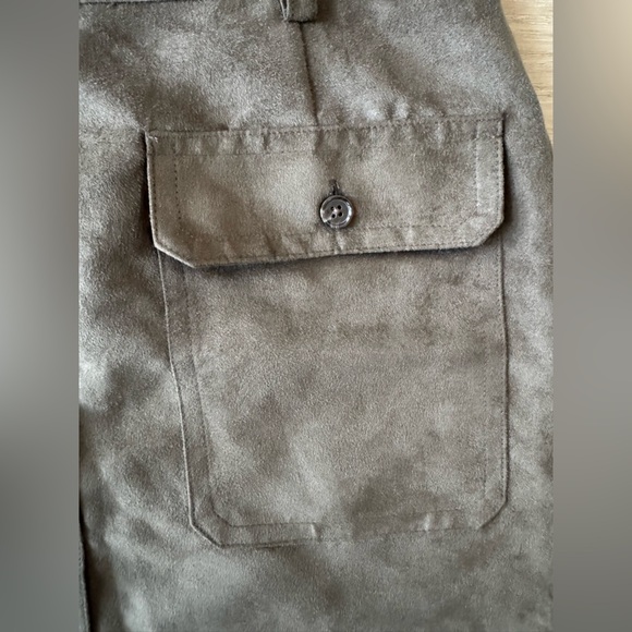 Banana Republic Skirt Womens 12 Military Green Vegan Suede Button Up Pockets NWT - Picture 3 of 7